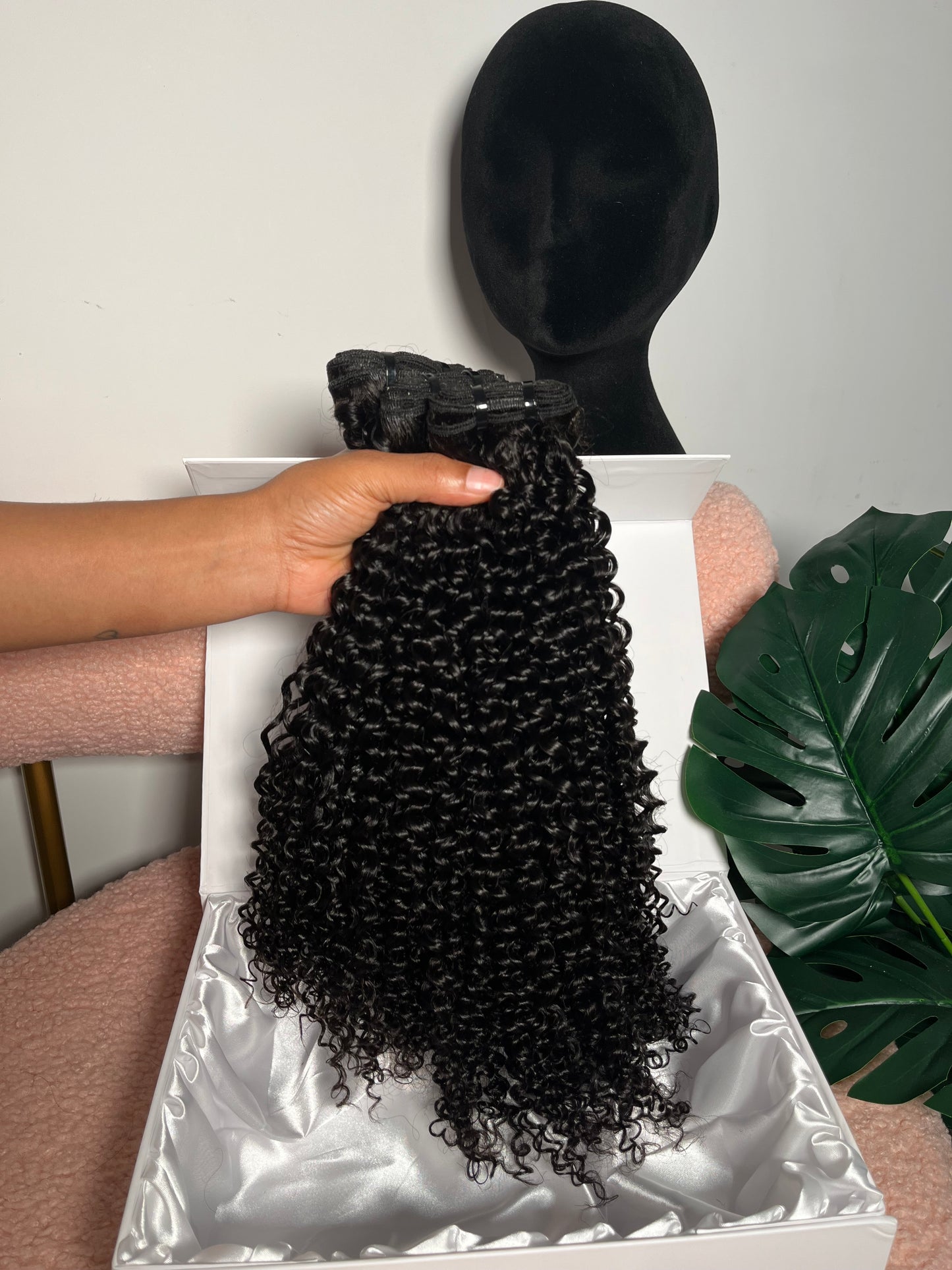 Next Day| Kinky Curly Bundles
